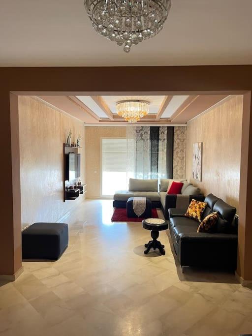Big Luxury Apartment Near Airport Nouaceur Exterior foto