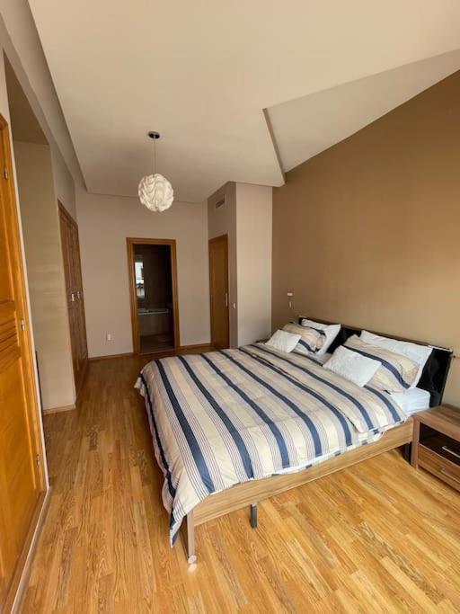 Big Luxury Apartment Near Airport Nouaceur Exterior foto