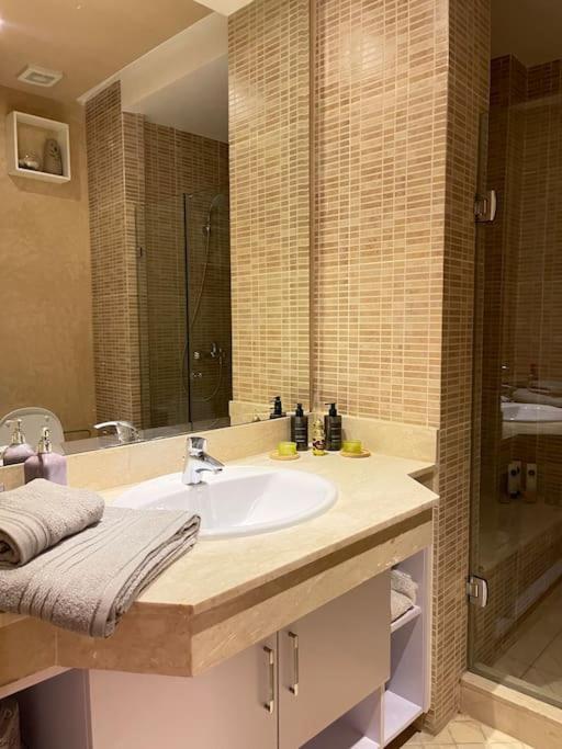 Big Luxury Apartment Near Airport Nouaceur Exterior foto